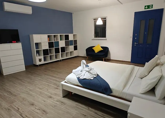 Warda In Semesterbostad Rabat